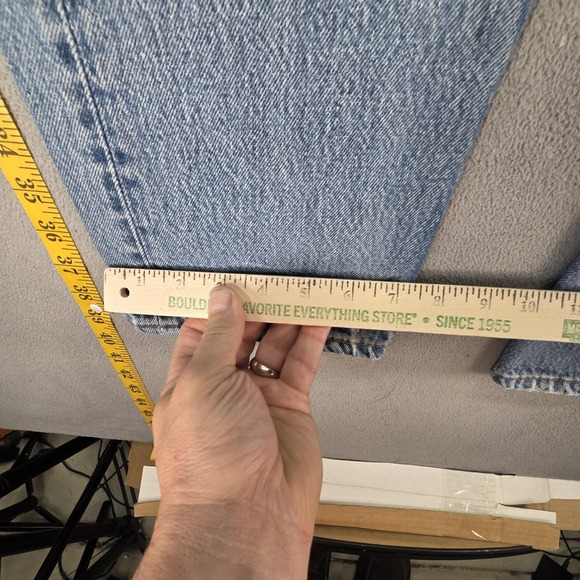 Levis 501 Jeans Womens Made in USA Blue Straight Button Fly Distressed 26x28 - Picture 5 of 16